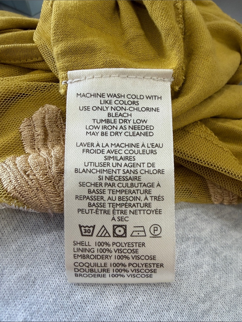 Pretty embroidered tank - Picture 8 of 8